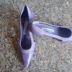 Manolo Blahnik Purple Heels Elegant Satin Finish (EU 35 4.5 To 5 (025)